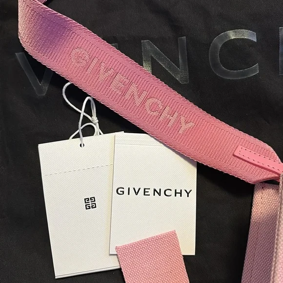 Givenchy Sling Authentic - Picture 3 of 15